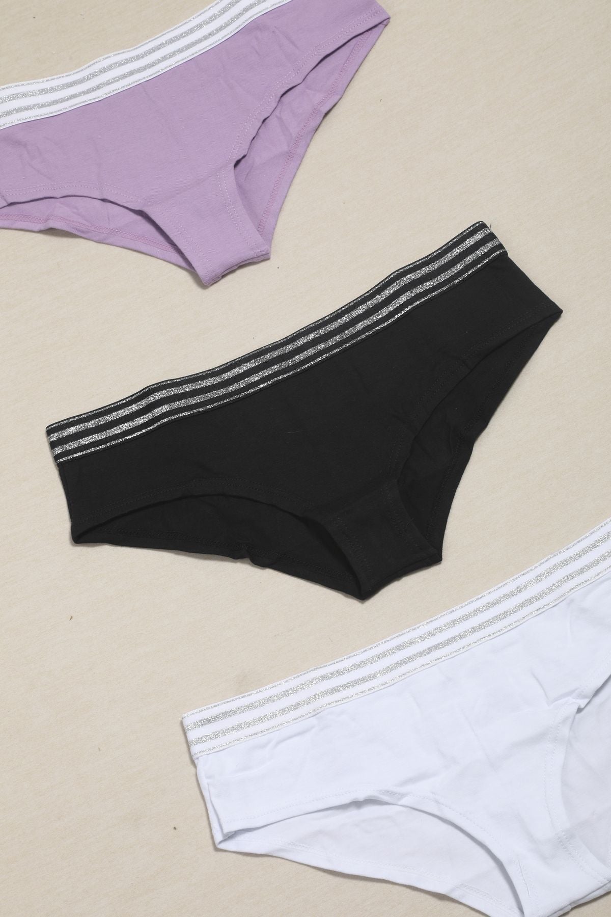 Paquete x 3 Panties cacheteros