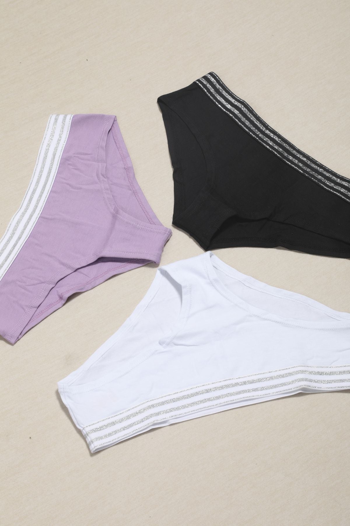 Paquete x 3 Panties cacheteros